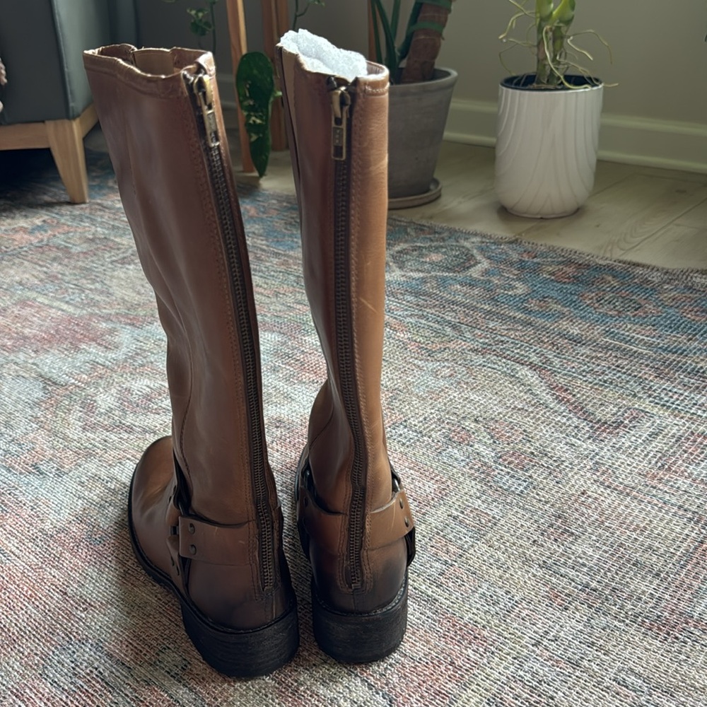 L.L.Bean Deerfield Rustic Harness Boots - Picture 10 of 12